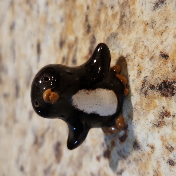 Miniature Penguin Figurines - Picture 4 of 9